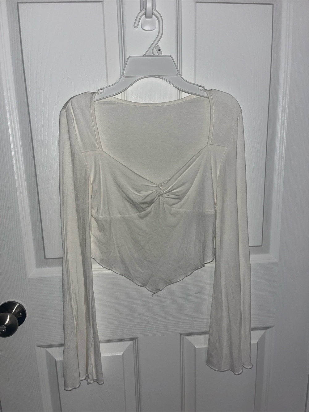 SHEIN White Long Sleeve Twist-Front Crop Top
